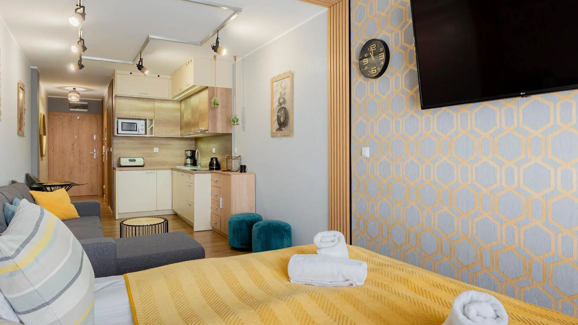 Apartment Horyzont Apartamenty-Perlowa Przystan- Zewnetrzny Basen, Parking, Sniadanie- 900M Od Plazy Zachodniej I Morza!!! Kolobrzeg