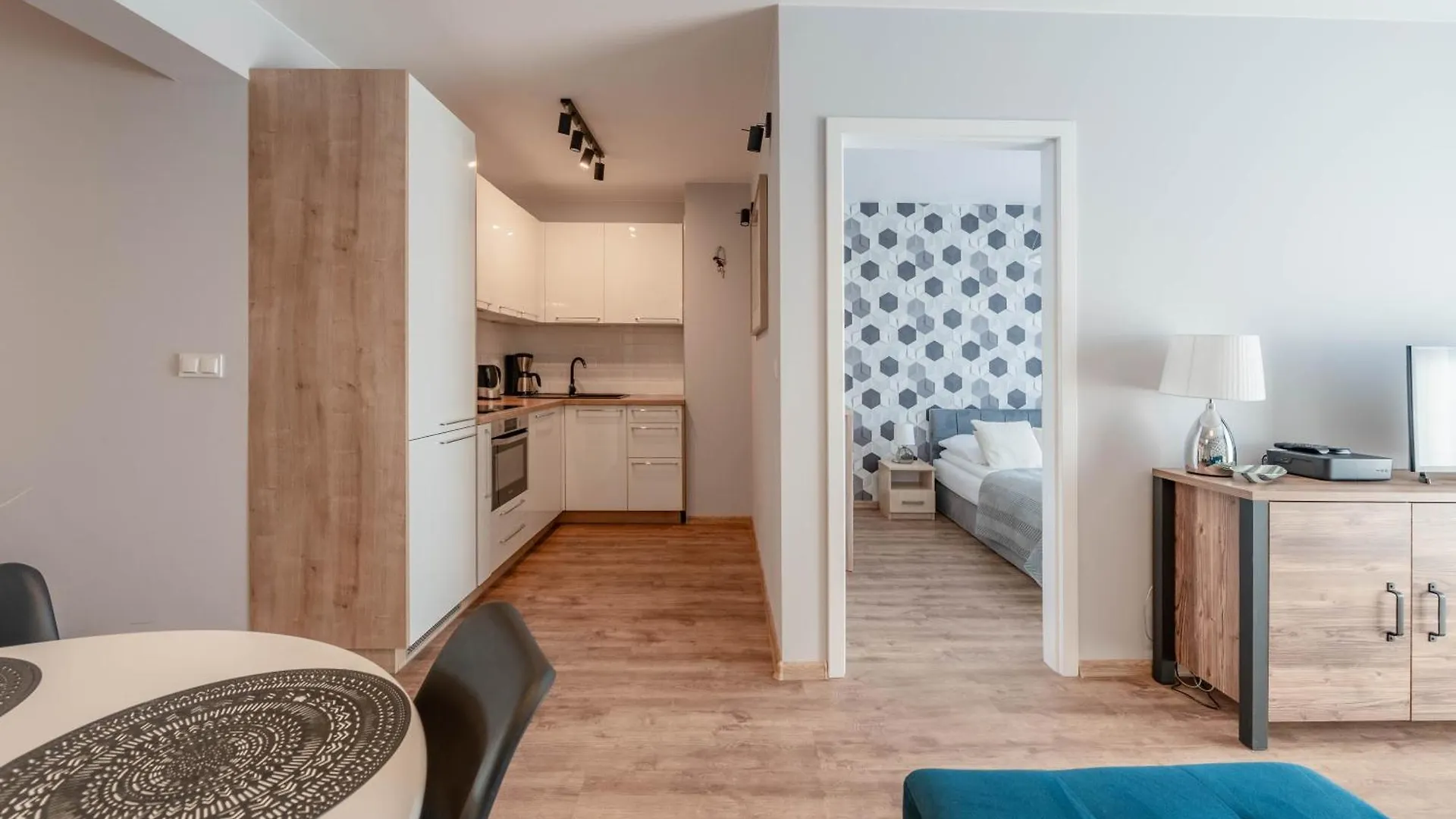 Horyzont Apartamenty-Perlowa Przystan- Zewnetrzny Basen, Parking, Sniadanie- 900M Od Plazy Zachodniej I Morza!!! Kolobrzeg Poland