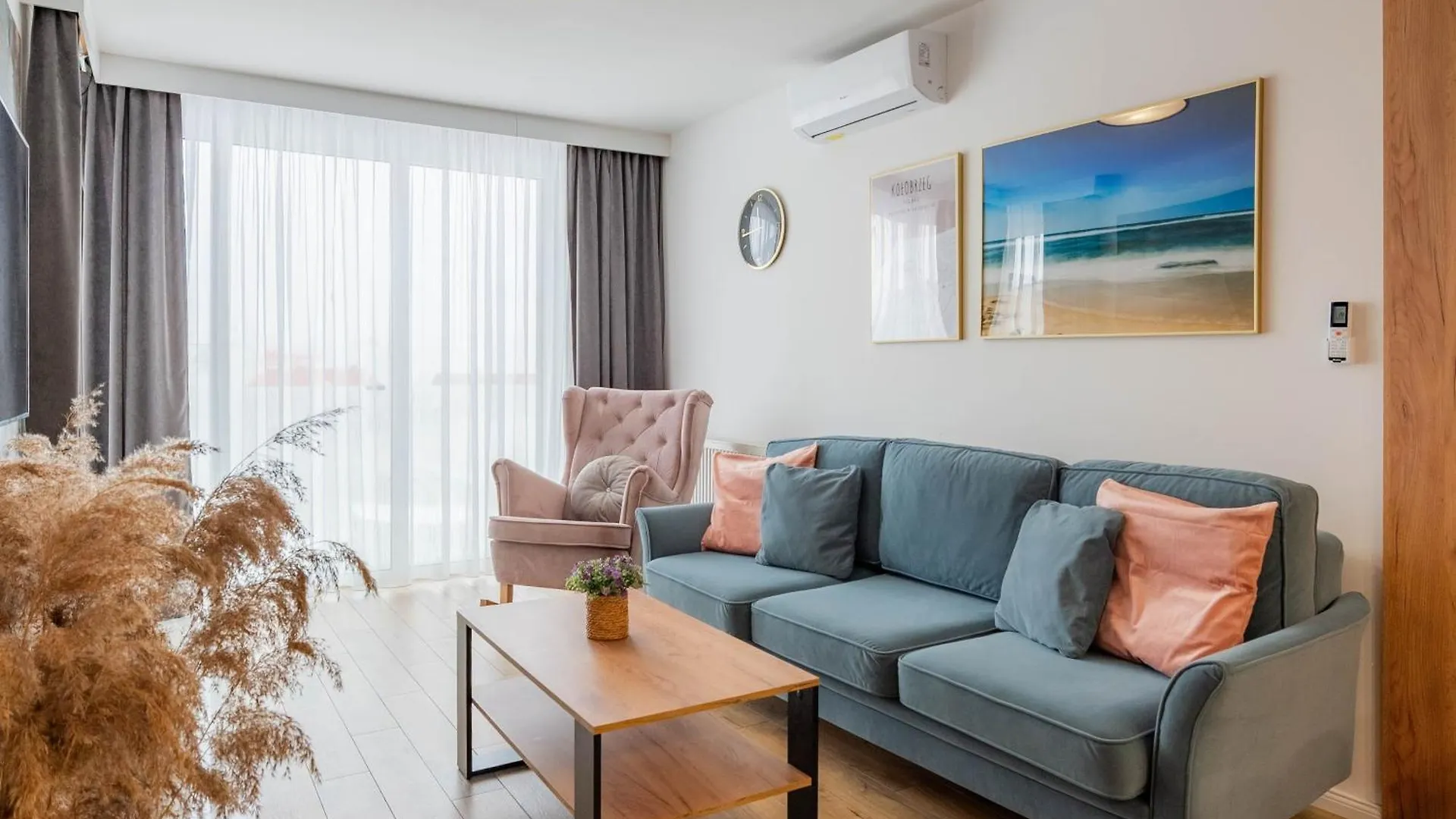 Horyzont Apartamenty-Perlowa Przystan- Zewnetrzny Basen, Parking, Sniadanie- 900M Od Plazy Zachodniej I Morza!!! Kolobrzeg Apartment